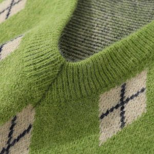 diamond knit sweater vest vintage chic statement 2582