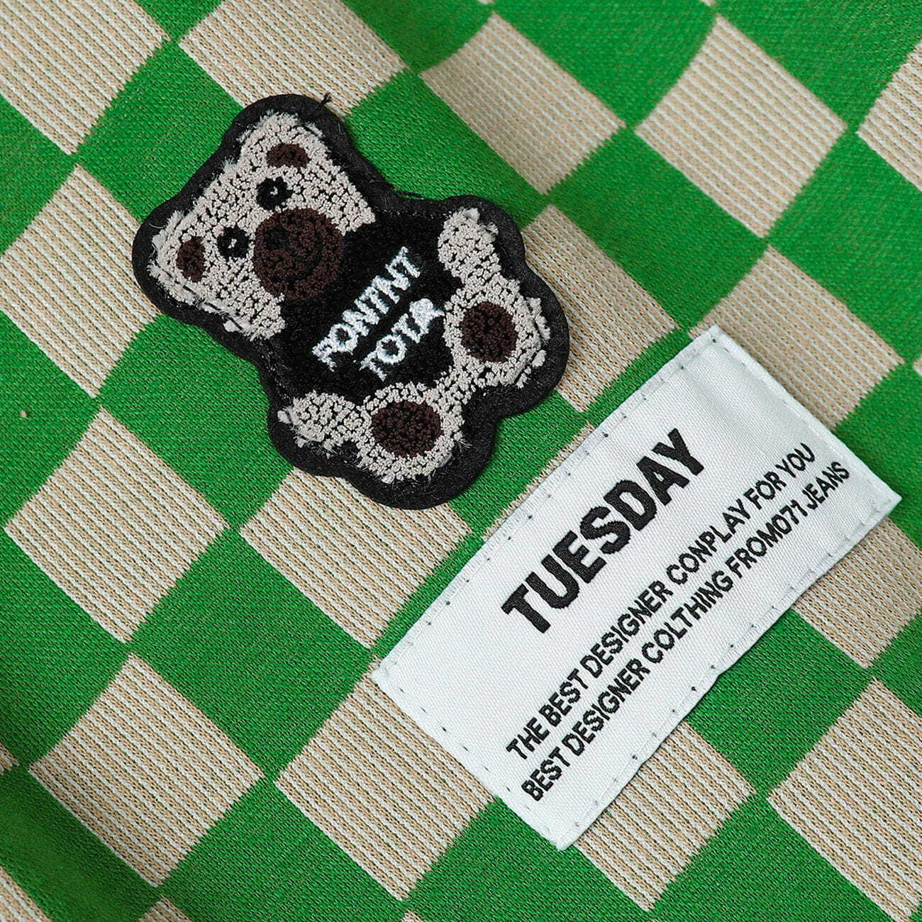 flocked bear print shorts quirky & retro streetwear 2457
