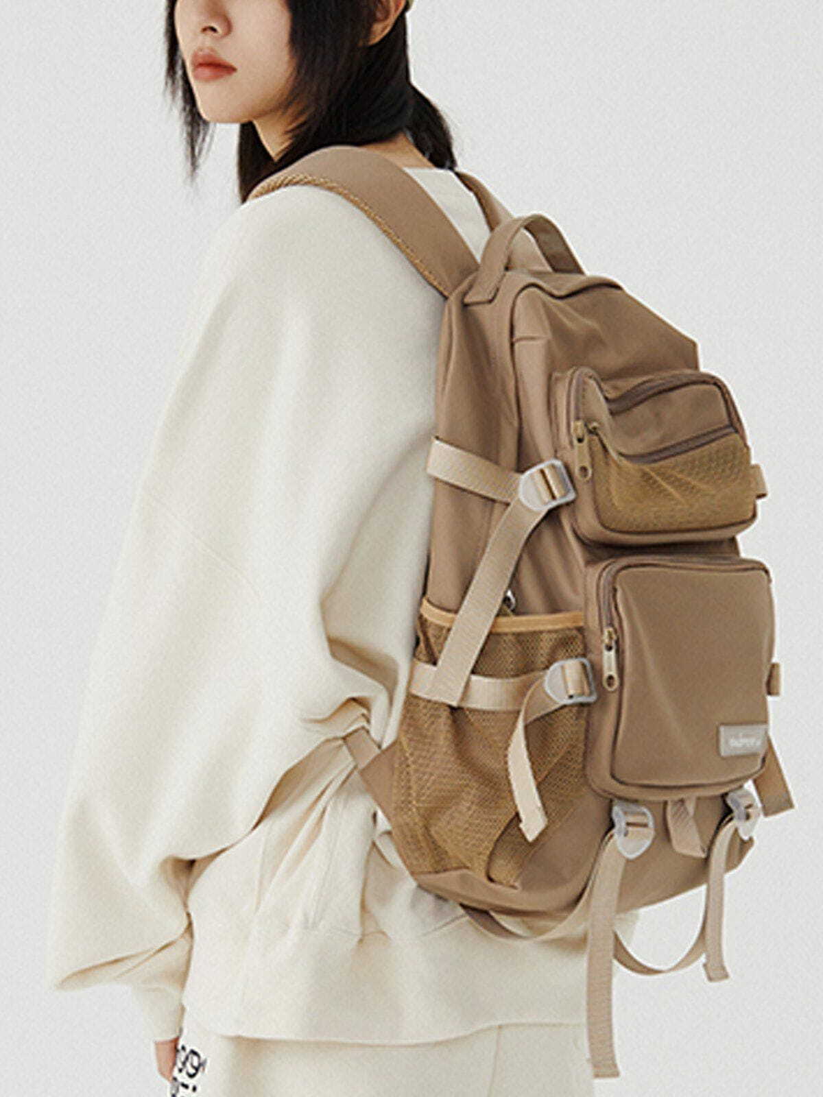 highcapacity shoulder bag multipocket urban essential 2010