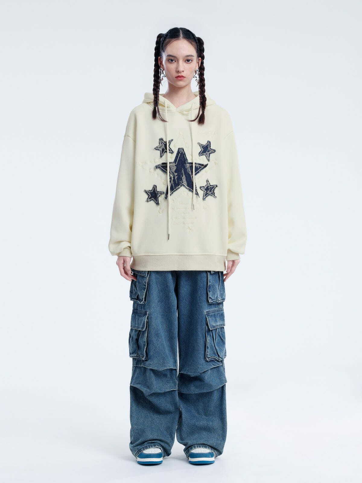 star applique embroidered hoodie edgy streetwear statement 8145
